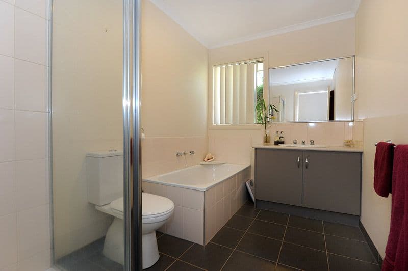 10 Francis Crescent, FERNTREE GULLY VIC 3156, Ferntree Gully - Thumbnail 6