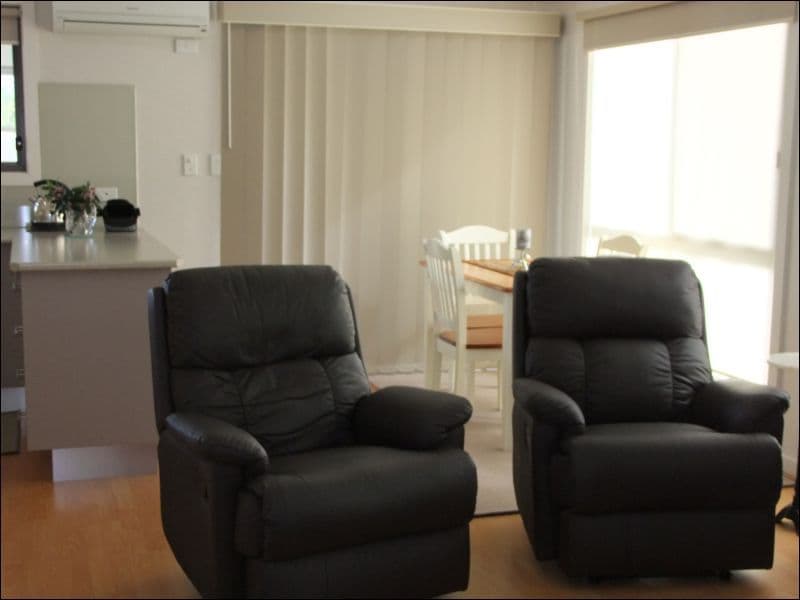 Suite 76 Blue Gum Residential Park, BEACONSFIELD VIC 3807, Beaconsfield - Thumbnail 5