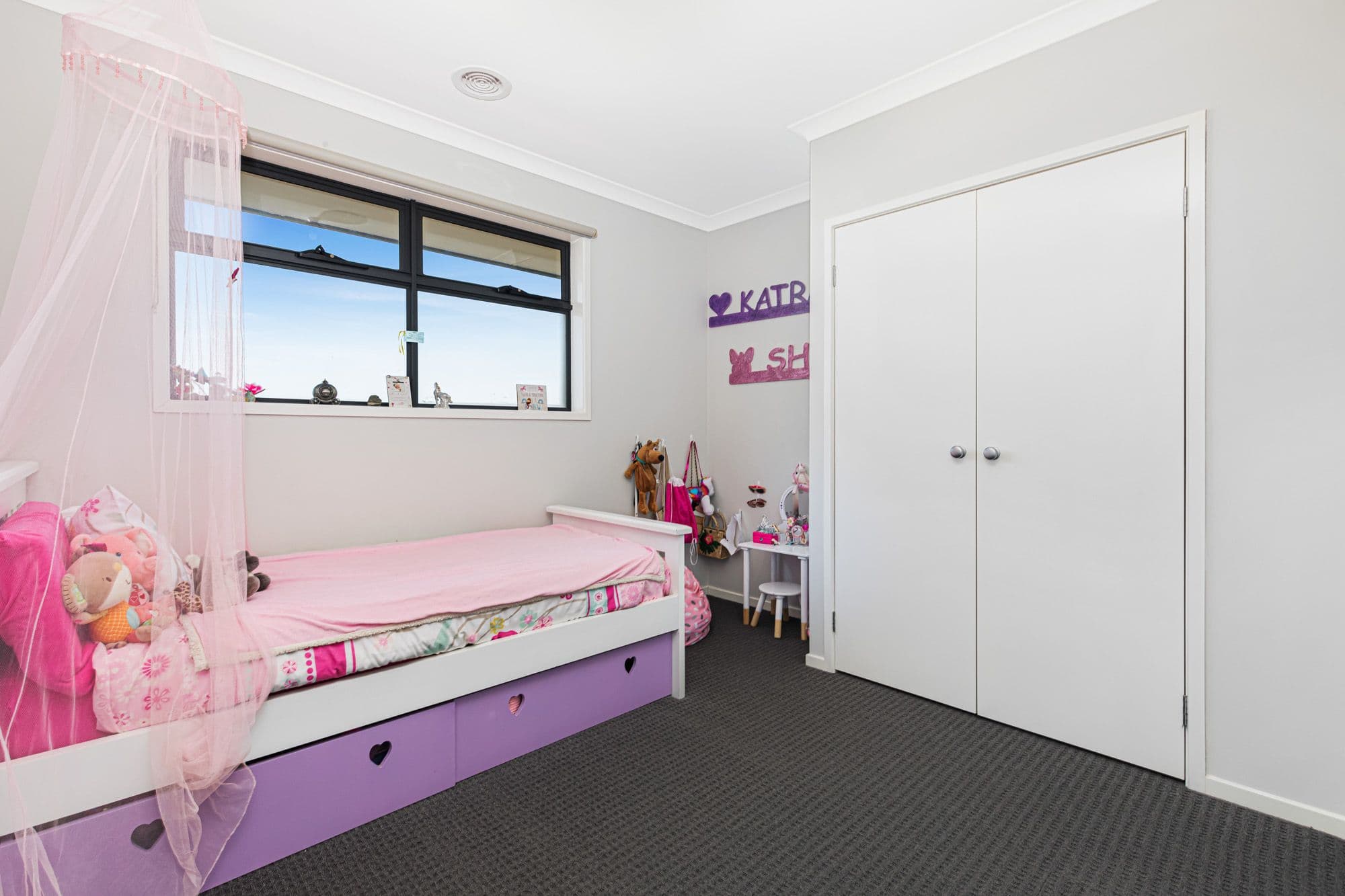 4 Aylesbury Terrace, Werribee VIC 3030, Werribee - Thumbnail 7