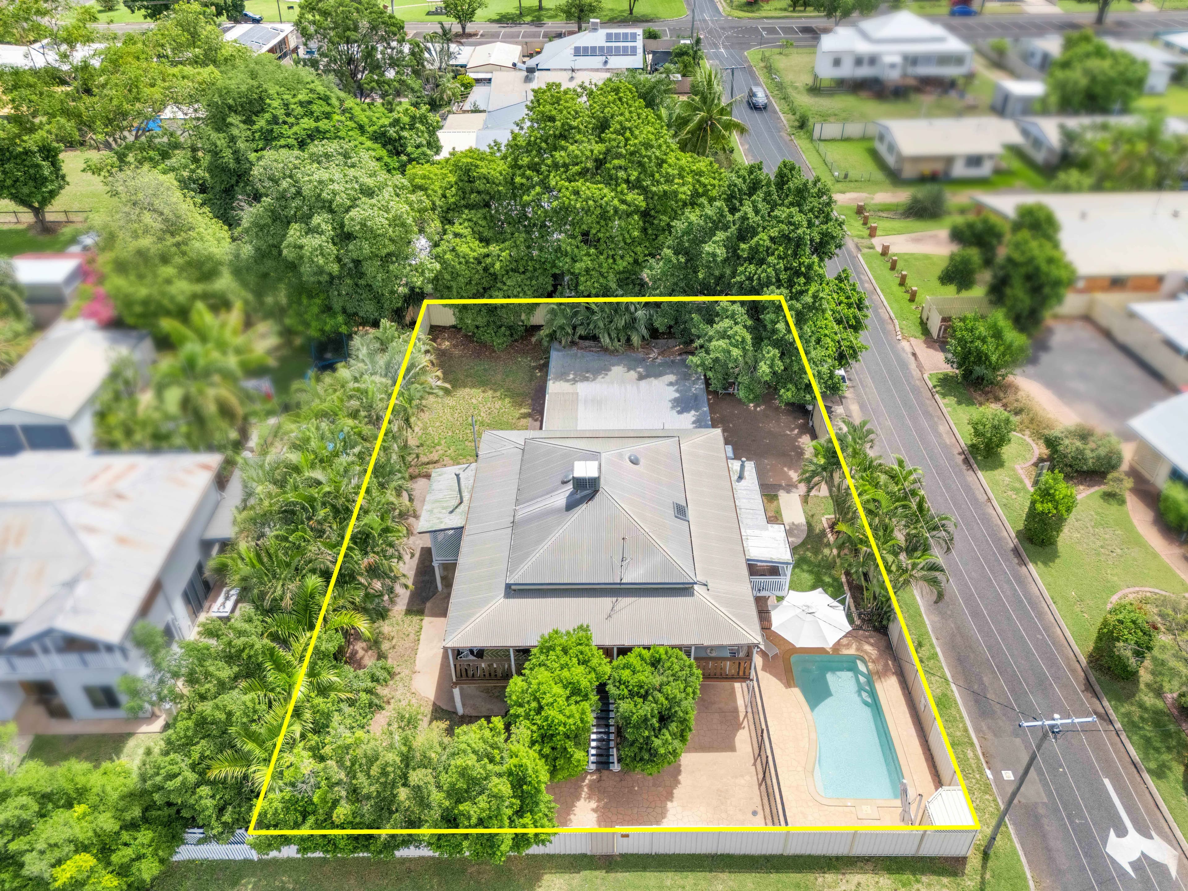 59 Anakie Street, Emerald QLD 4720, Emerald - Thumbnail 2