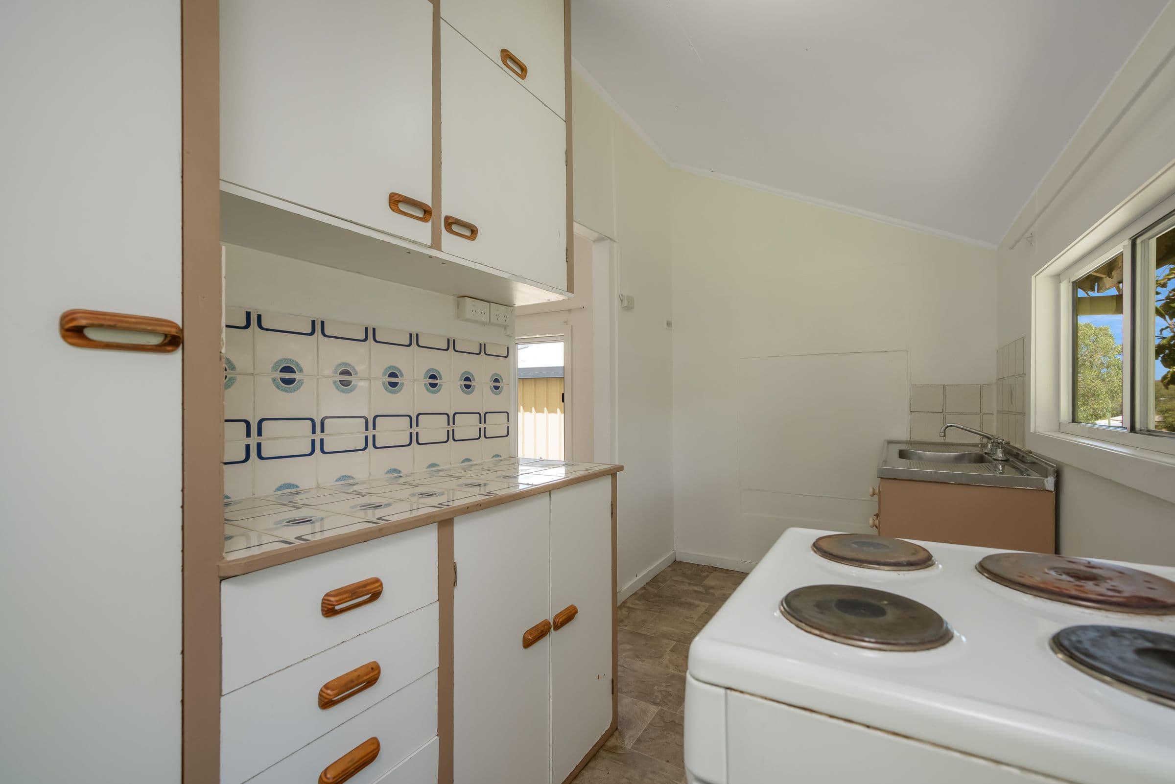 18 Margaret Street, South Gladstone QLD 4680, South Gladstone - Thumbnail 4