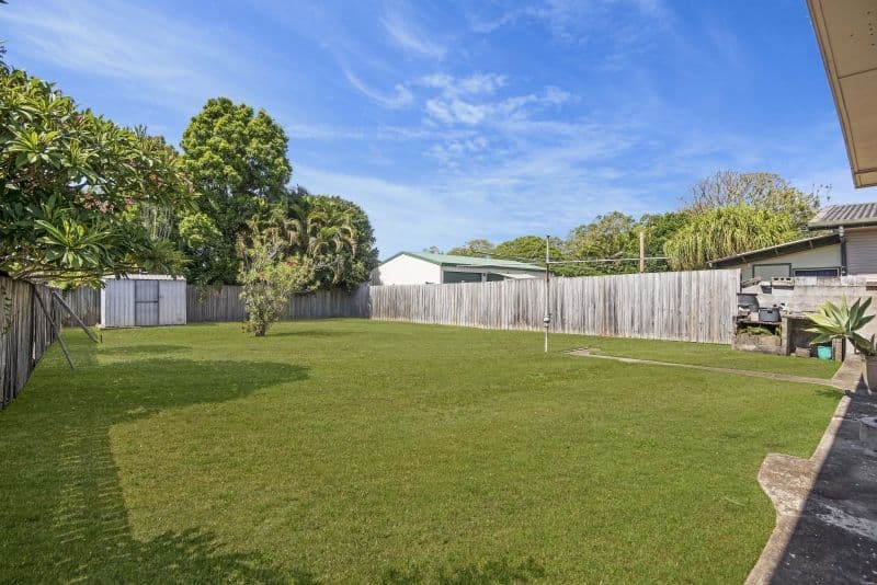 58 Manus Avenue, Palm Beach QLD 4221, Palm Beach - Thumbnail 2