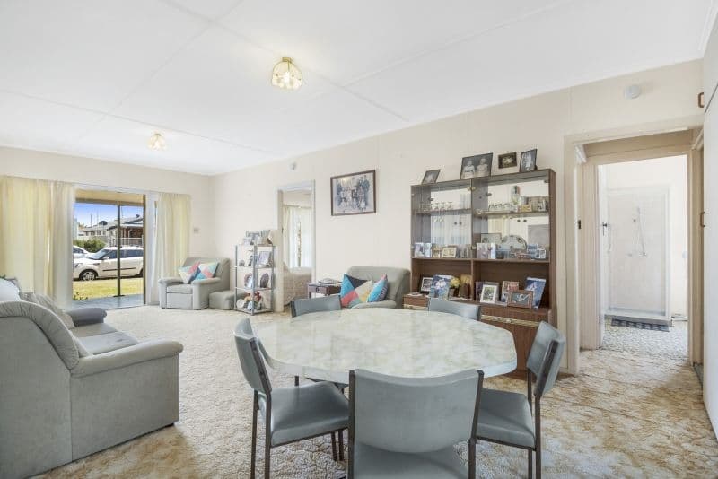58 Manus Avenue, Palm Beach QLD 4221, Palm Beach - Thumbnail 6