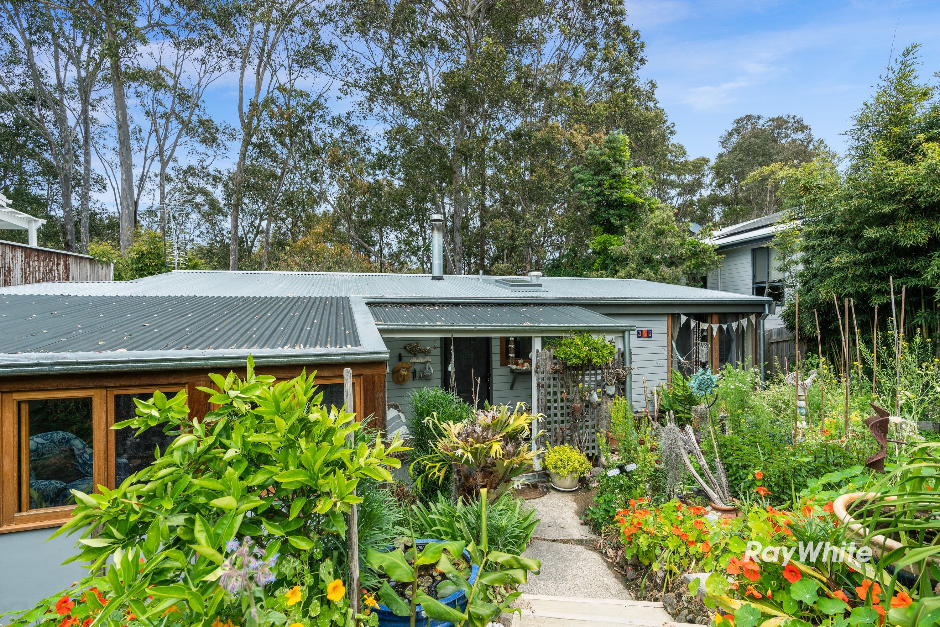 16 Cardnell Crescent, Elizabeth East SA 5112, Elizabeth East - Thumbnail 2