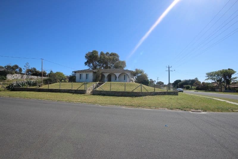 37 BLAXLAND Avenue, TWO ROCKS WA 6037, Two Rocks - Thumbnail 3