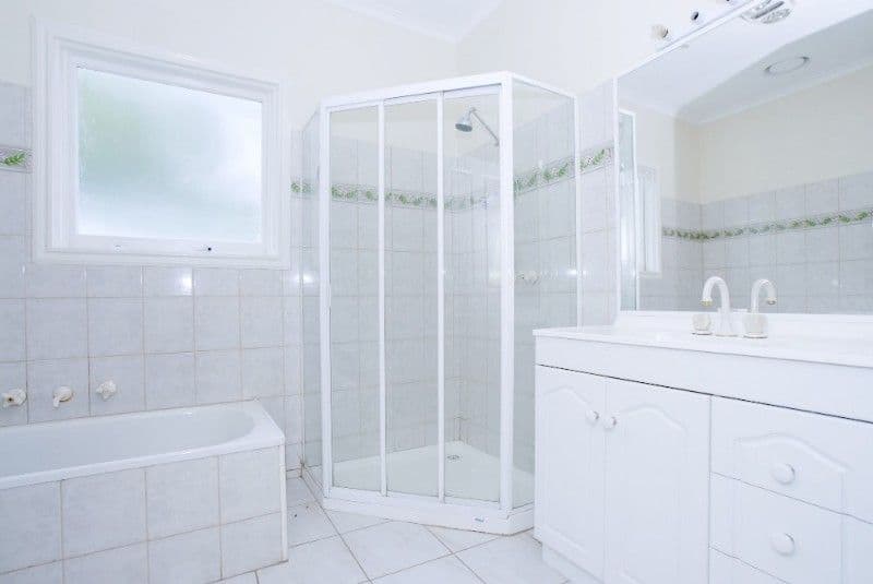 12 Leah Avenue, UPWEY VIC 3158, Upwey - Thumbnail 4