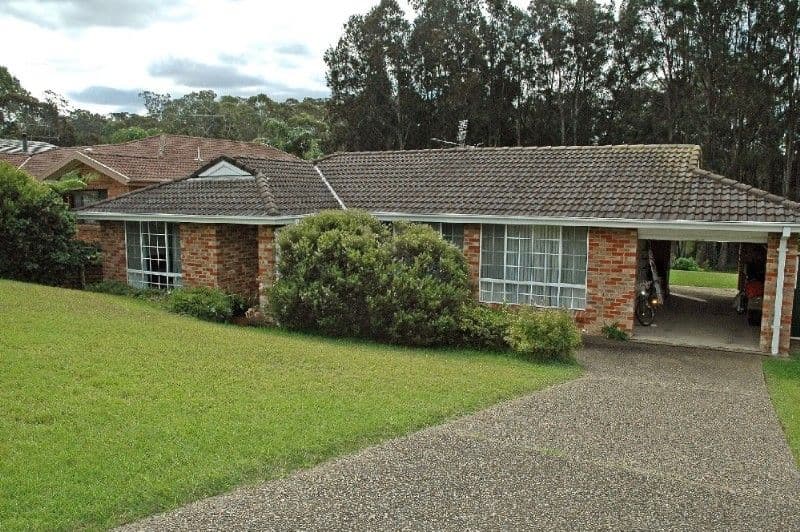 11 Lincoln Crescent, NORTH BATEMANS BAY NSW 2536, North Batemans Bay - Image 1