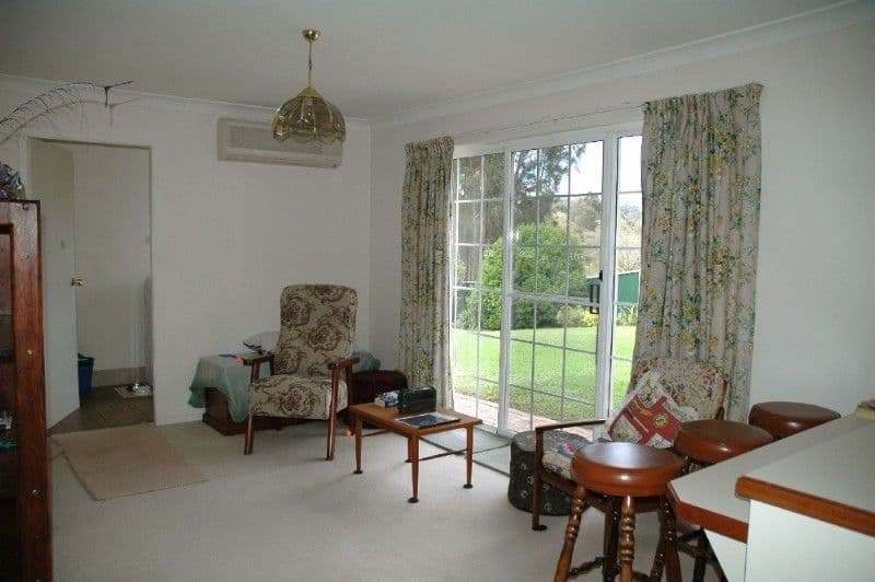 11 Lincoln Crescent, NORTH BATEMANS BAY NSW 2536, North Batemans Bay - Thumbnail 4