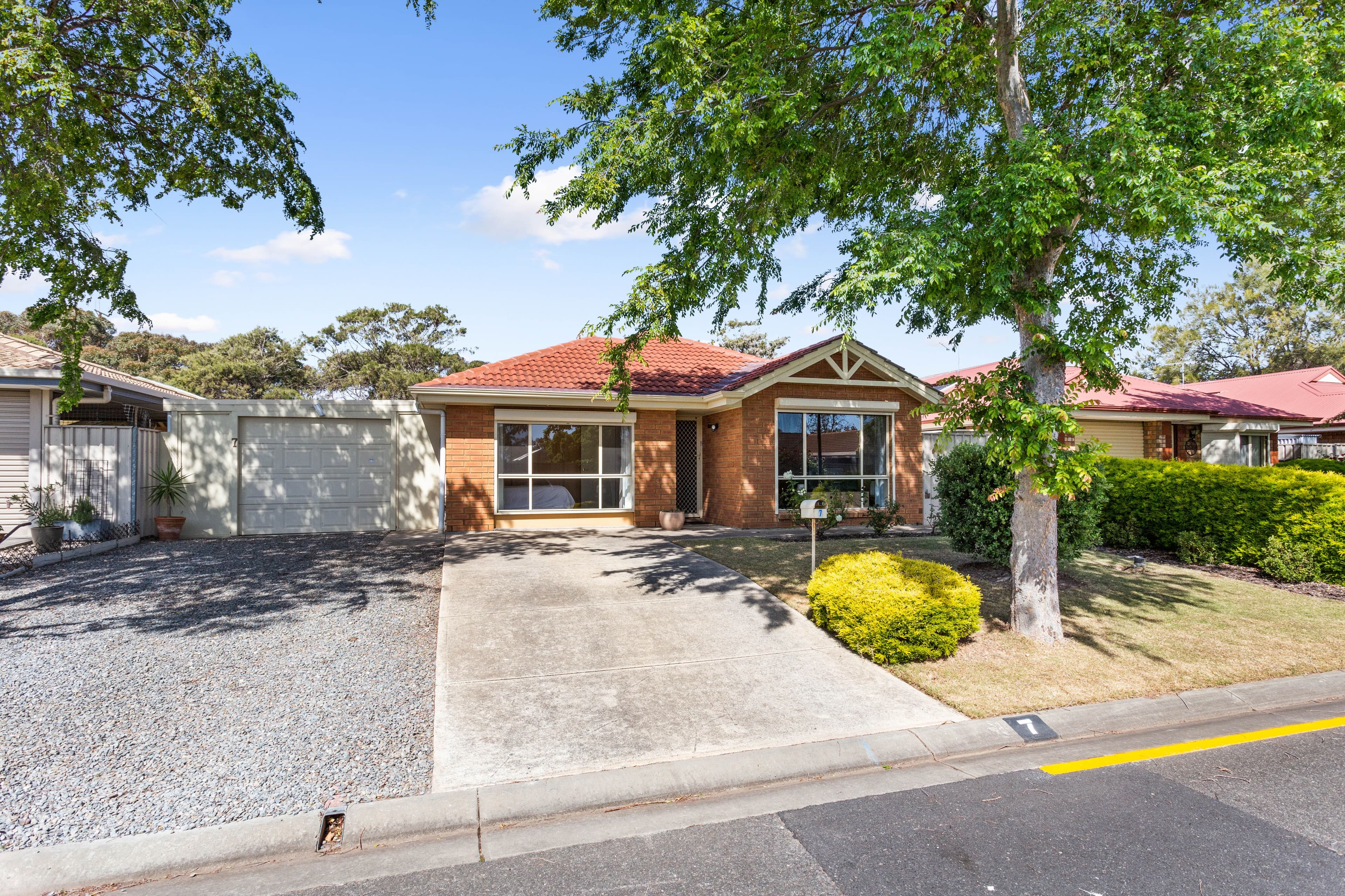 7 Maple Court, Seaford SA 5169, Seaford - Image 1