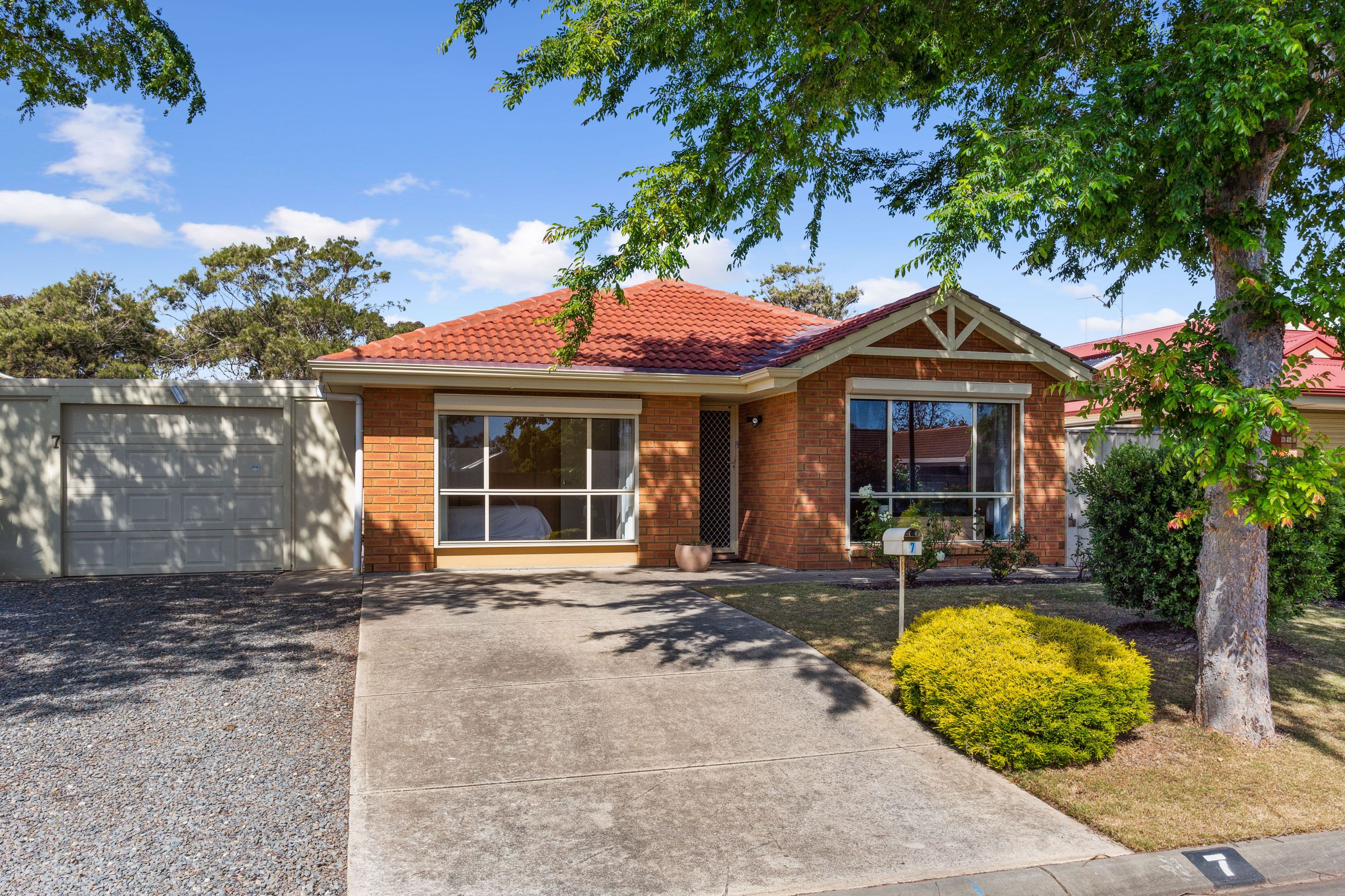 7 Maple Court, Seaford SA 5169, Seaford - Thumbnail 2