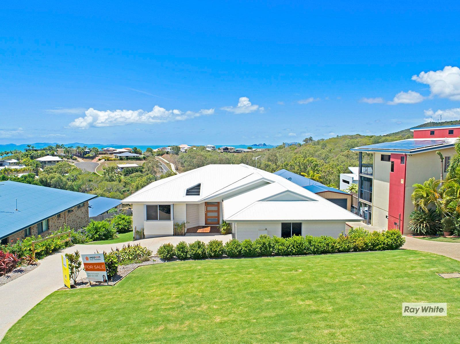 13 Pacific Vista Close, Pacific Heights QLD 4703, Pacific Heights - Thumbnail 2