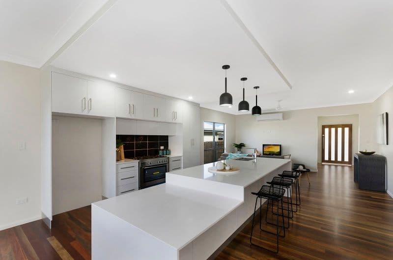 15 Featherwood Street, Mount Low QLD 4818, Mount Low - Image 1