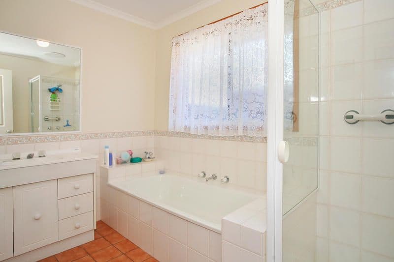 1 Oakview Court, HIGHTON VIC 3216, Highton - Thumbnail 7