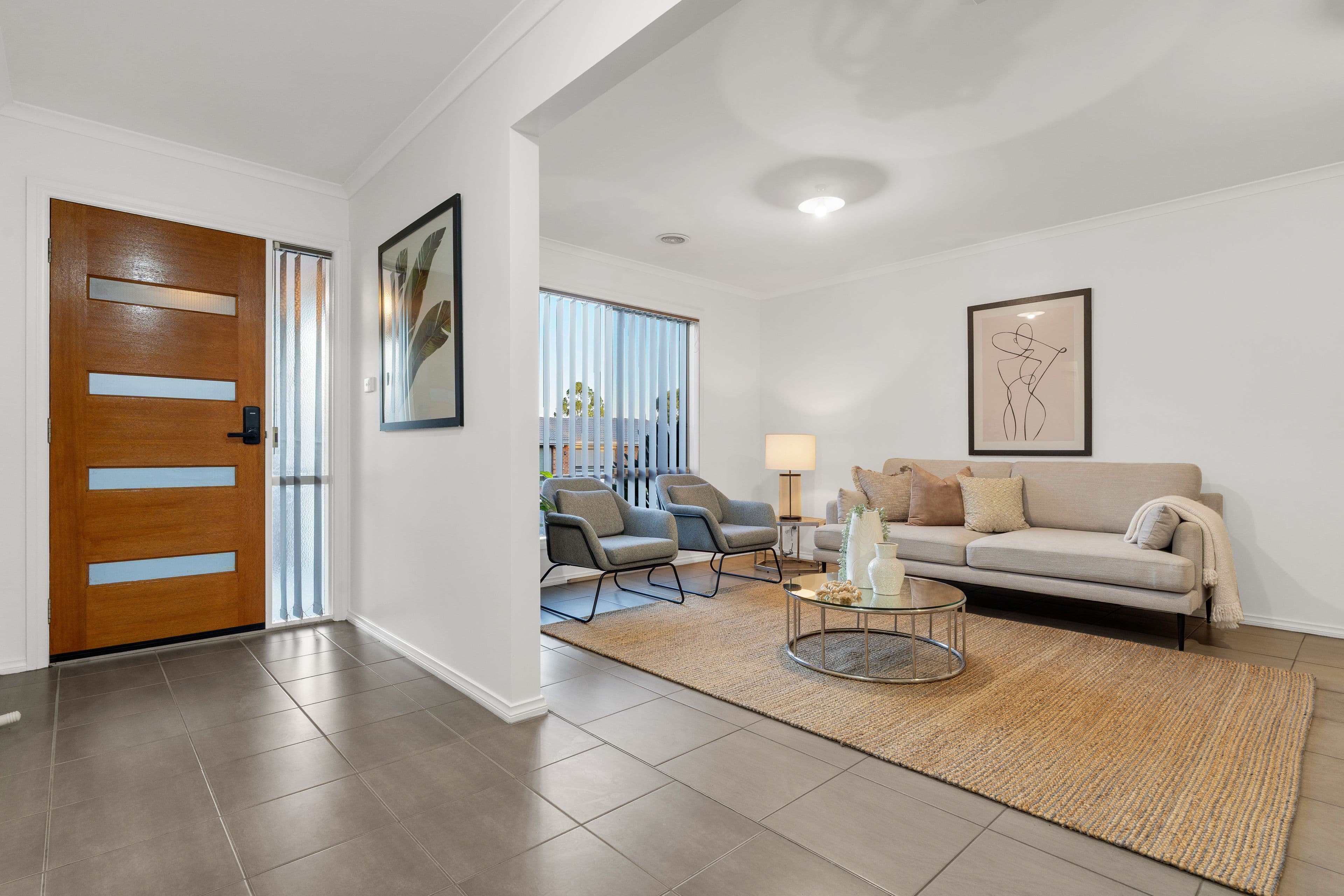 10 Swansea Court, Craigieburn VIC 3064, Craigieburn - Thumbnail 2