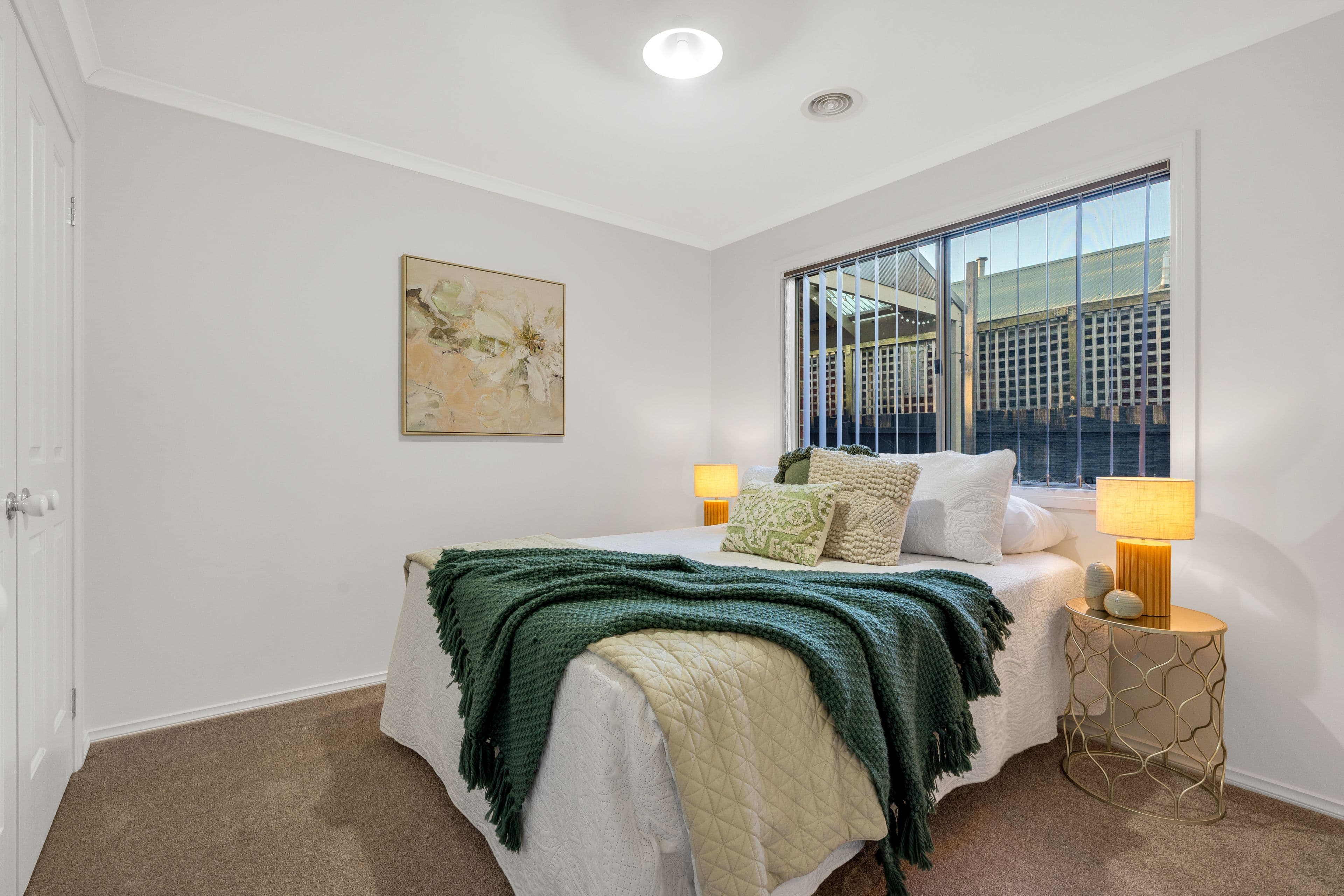 10 Swansea Court, Craigieburn VIC 3064, Craigieburn - Thumbnail 4