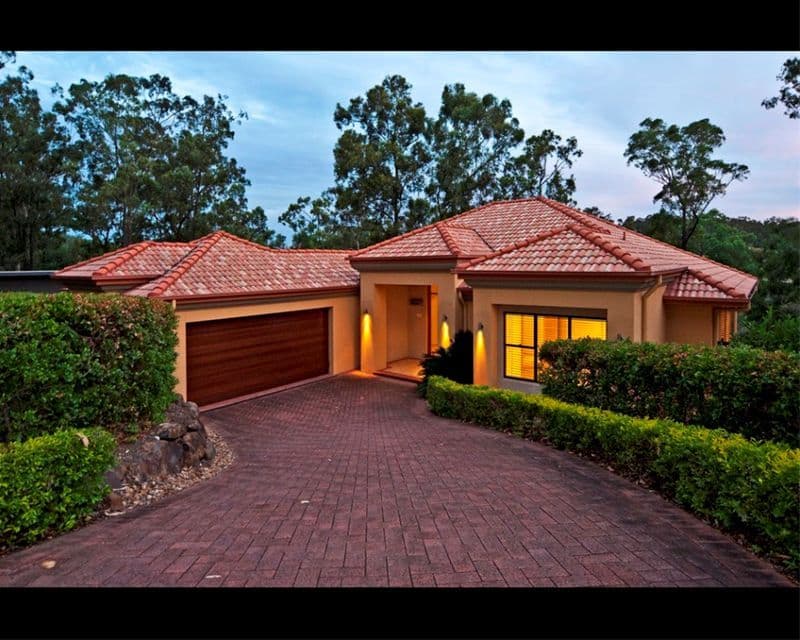 5 Fernbrook Close, BROOKWATER QLD 4300, Brookwater - Thumbnail 2