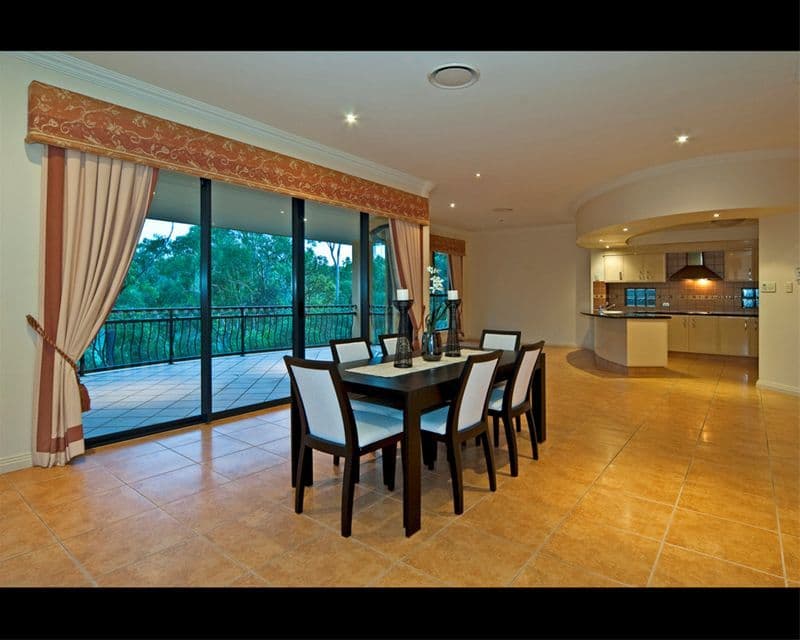 5 Fernbrook Close, BROOKWATER QLD 4300, Brookwater - Thumbnail 6
