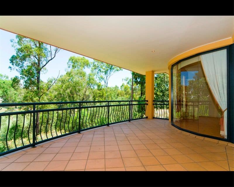5 Fernbrook Close, BROOKWATER QLD 4300, Brookwater - Thumbnail 8
