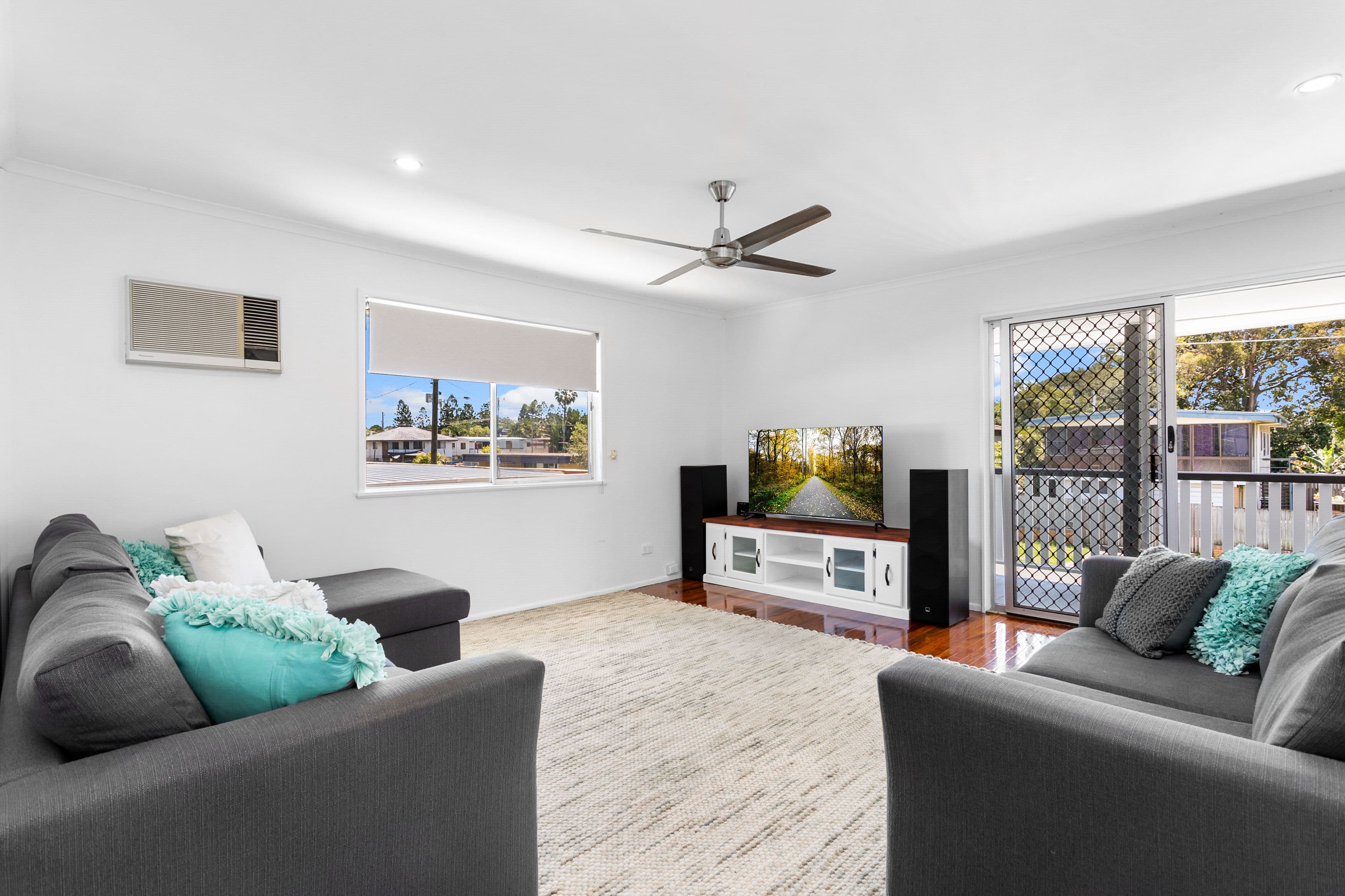 8 Patricia Street, Strathpine QLD 4500, Strathpine - Thumbnail 2