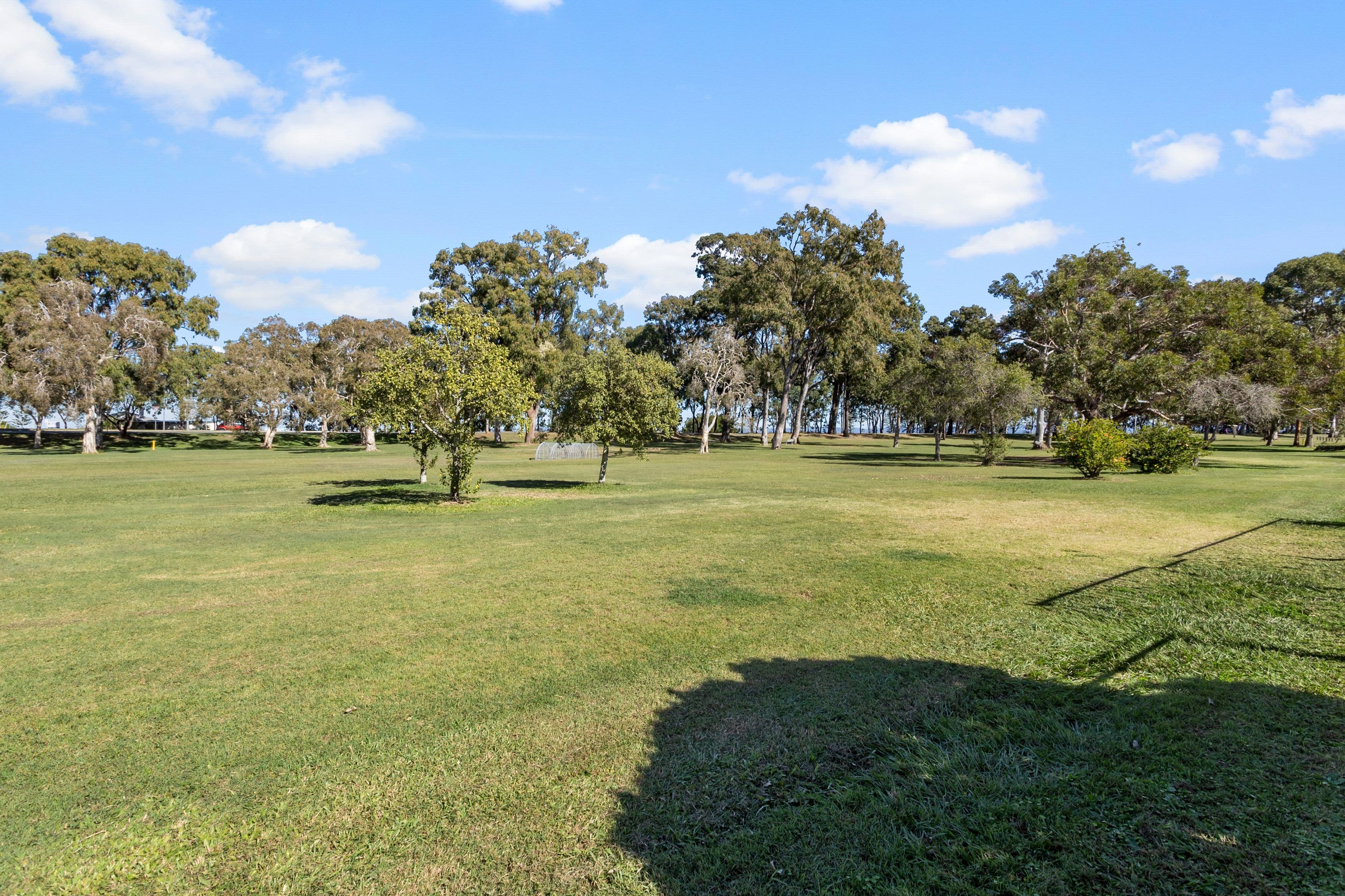8 View Street, Woody Point QLD 4019, Woody Point - Thumbnail 3