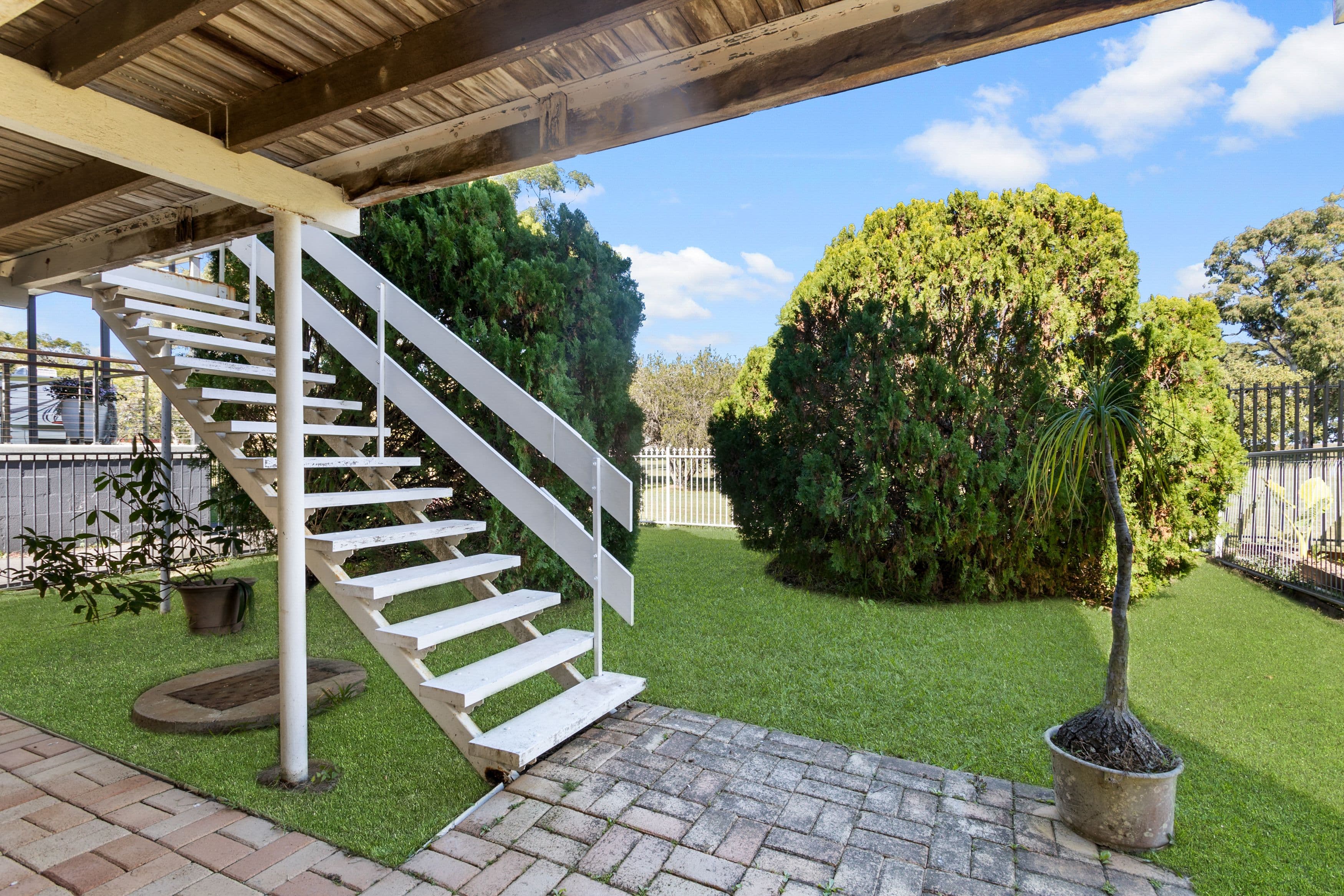 8 View Street, Woody Point QLD 4019, Woody Point - Thumbnail 4