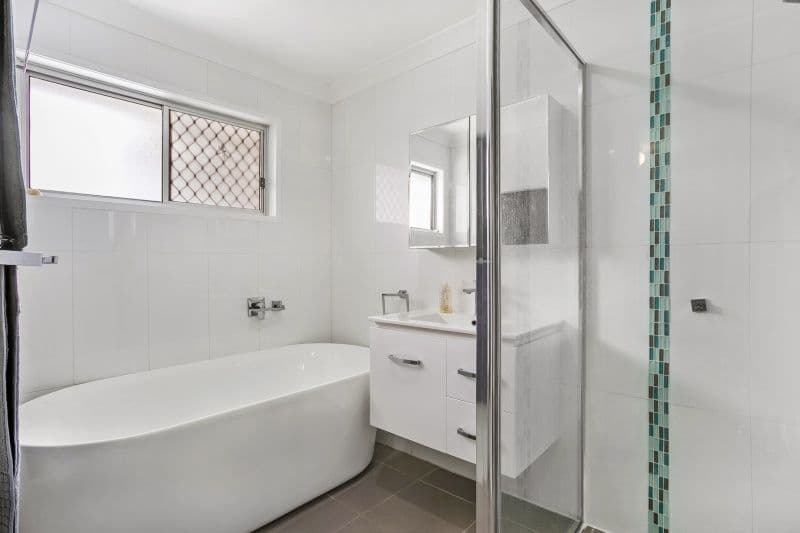 372 Cliveden Avenue, Corinda QLD 4075, Corinda - Thumbnail 8