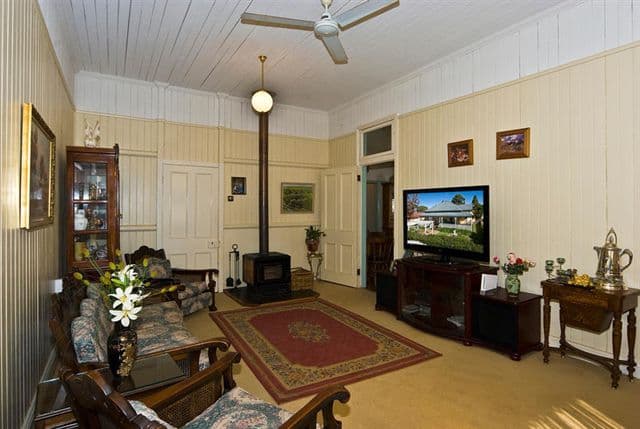 93 Hume Street, TOOWOOMBA QLD 4350, Toowoomba City - Thumbnail 6
