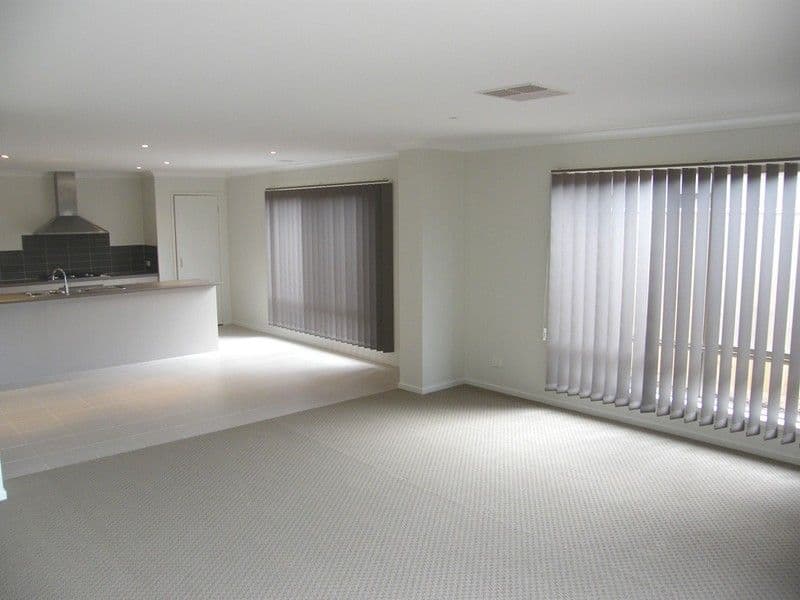 6 Benmar Place, LYNDHURST VIC 3975, Lyndhurst - Thumbnail 3