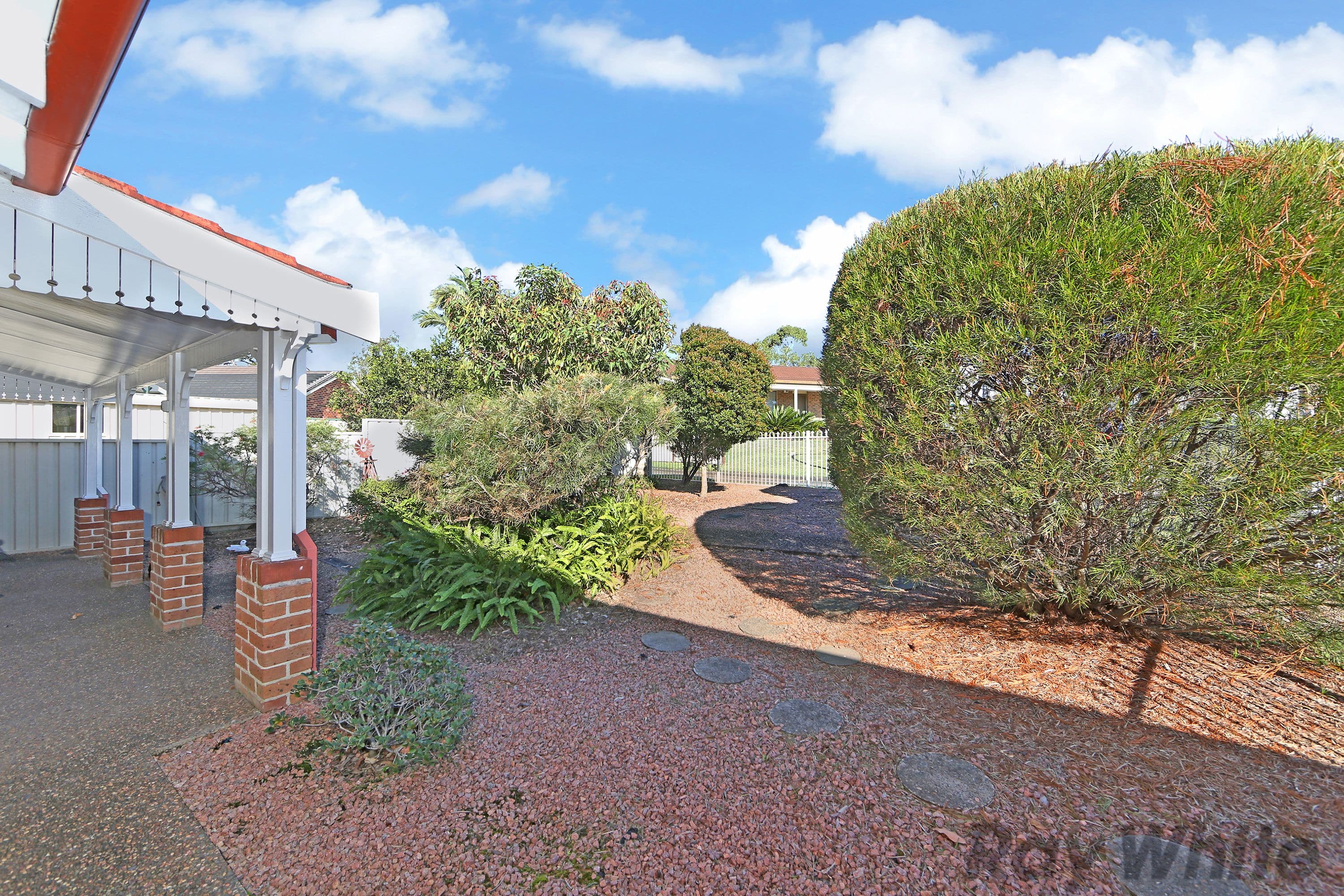 7 Kyooma Close, Buff Point - Thumbnail 2