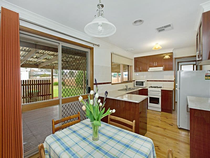 15 Fir Street, WHITTLESEA VIC 3757, Whittlesea - Thumbnail 2