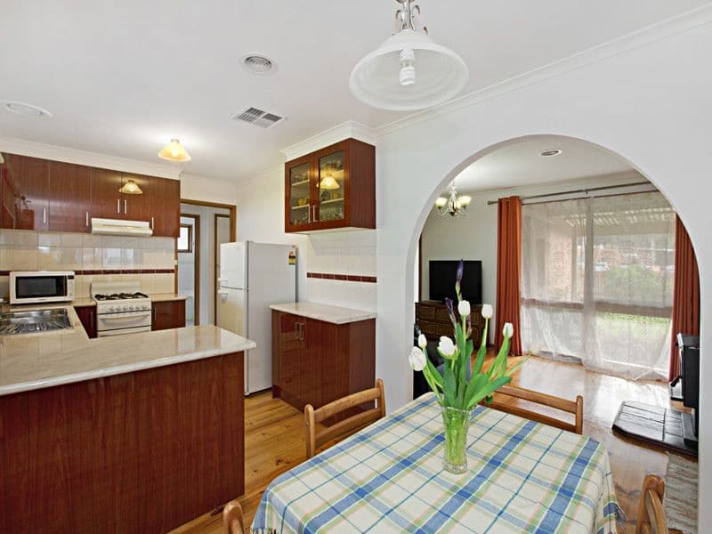 15 Fir Street, WHITTLESEA VIC 3757, Whittlesea - Thumbnail 3