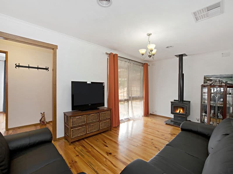 15 Fir Street, WHITTLESEA VIC 3757, Whittlesea - Thumbnail 6