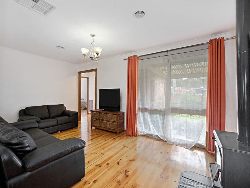 15 Fir Street, WHITTLESEA VIC 3757, Whittlesea - Thumbnail 7