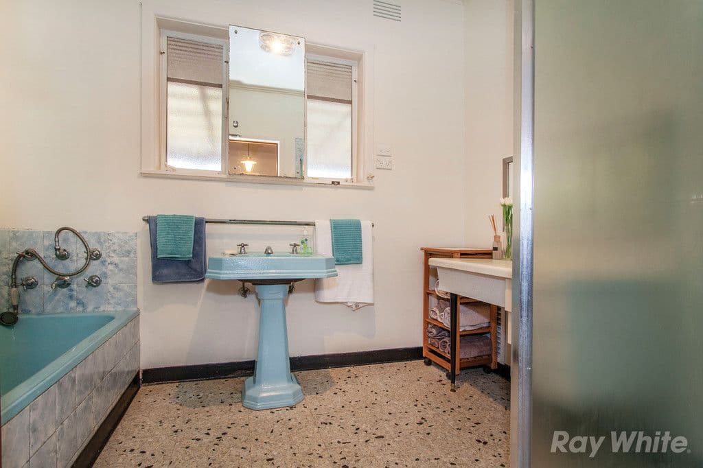 9 Little Street, Glen Waverley VIC 3150, Glen Waverley - Thumbnail 8