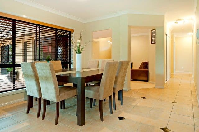 87 Monterey Keys Drive, HELENSVALE QLD 4212, Helensvale - Thumbnail 4