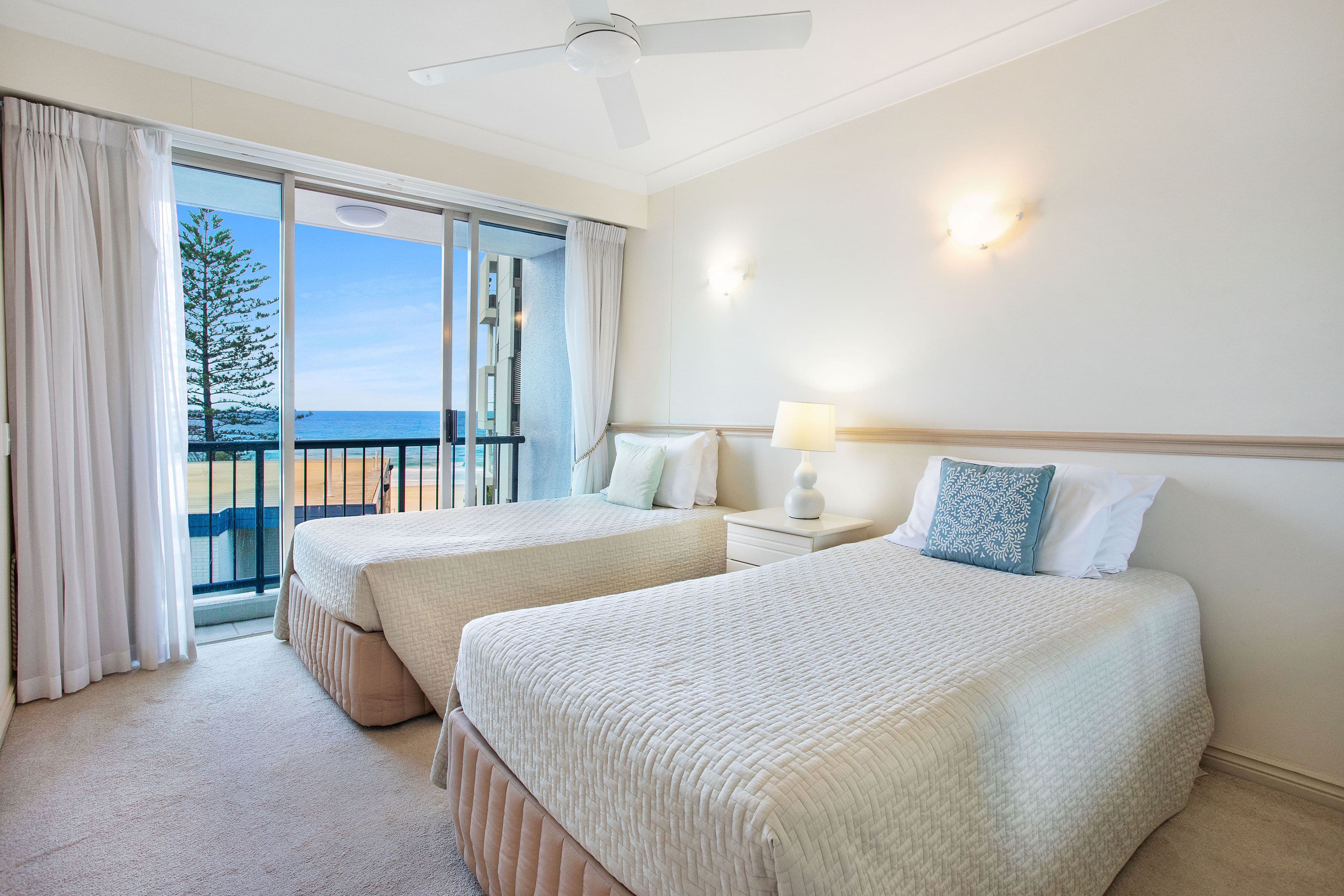 76 'Oceana On Broadbeach' 100 Old Burleigh Road, Broadbeach QLD 4218, Broadbeach - Thumbnail 8