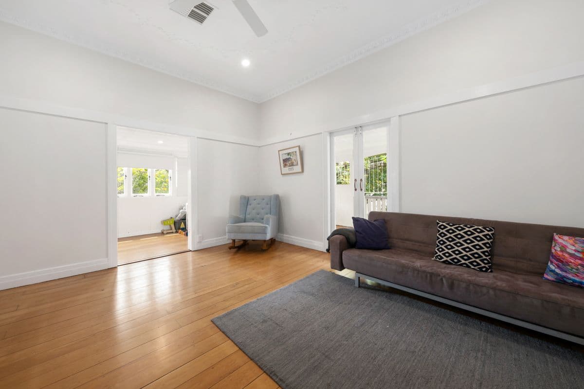 748 Sherwood Road, Sherwood QLD 4075, Sherwood - Thumbnail 6
