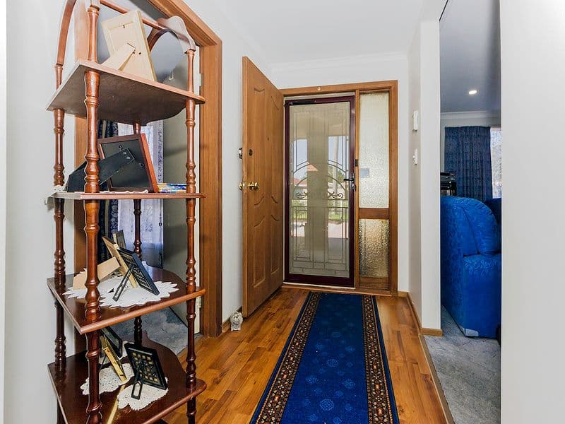 47 Kookaburra Avenue, Werribee VIC 3030, Werribee - Thumbnail 2