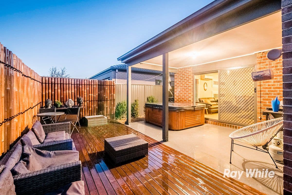 25 Rannoch Street, Cranbourne East VIC 3977, Cranbourne East - Thumbnail 7