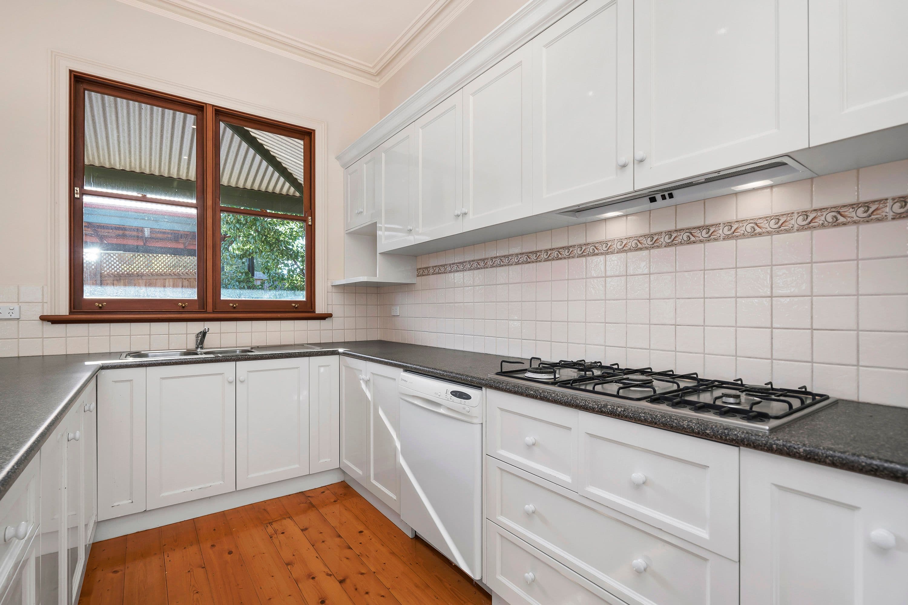 12 Power Street, Balwyn VIC 3103, Balwyn - Thumbnail 4