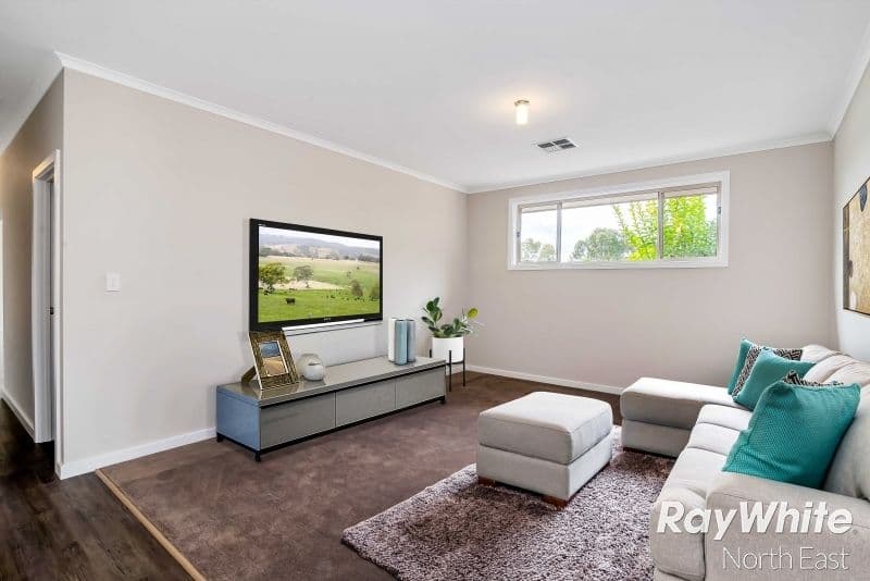 8B Kym Avenue, Valley View SA 5093, Valley View - Thumbnail 2