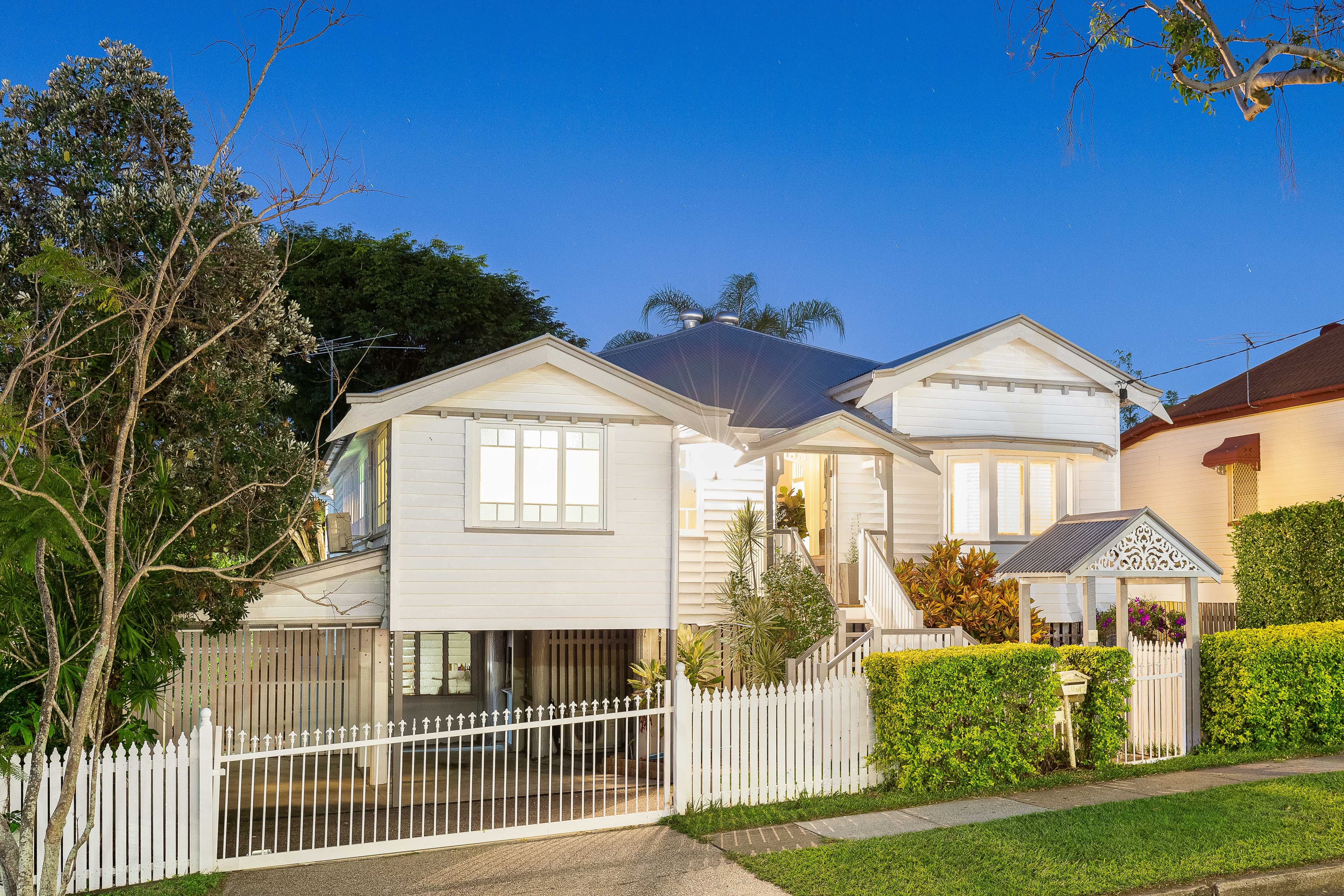 21 Dorinda Street, Greenslopes QLD 4120, Greenslopes - Image 1
