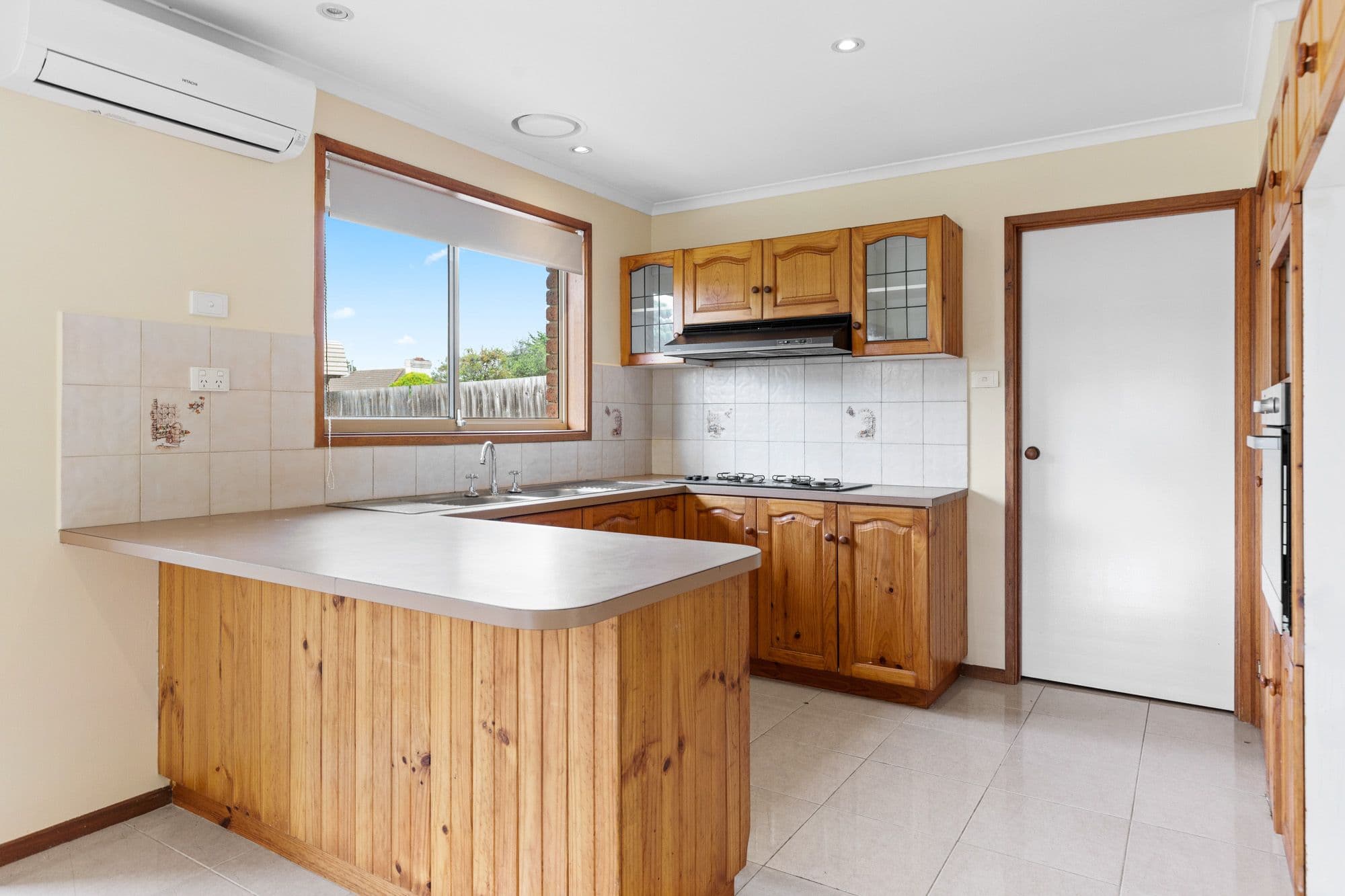101 Rosella Avenue, Werribee VIC 3030, Werribee - Thumbnail 3