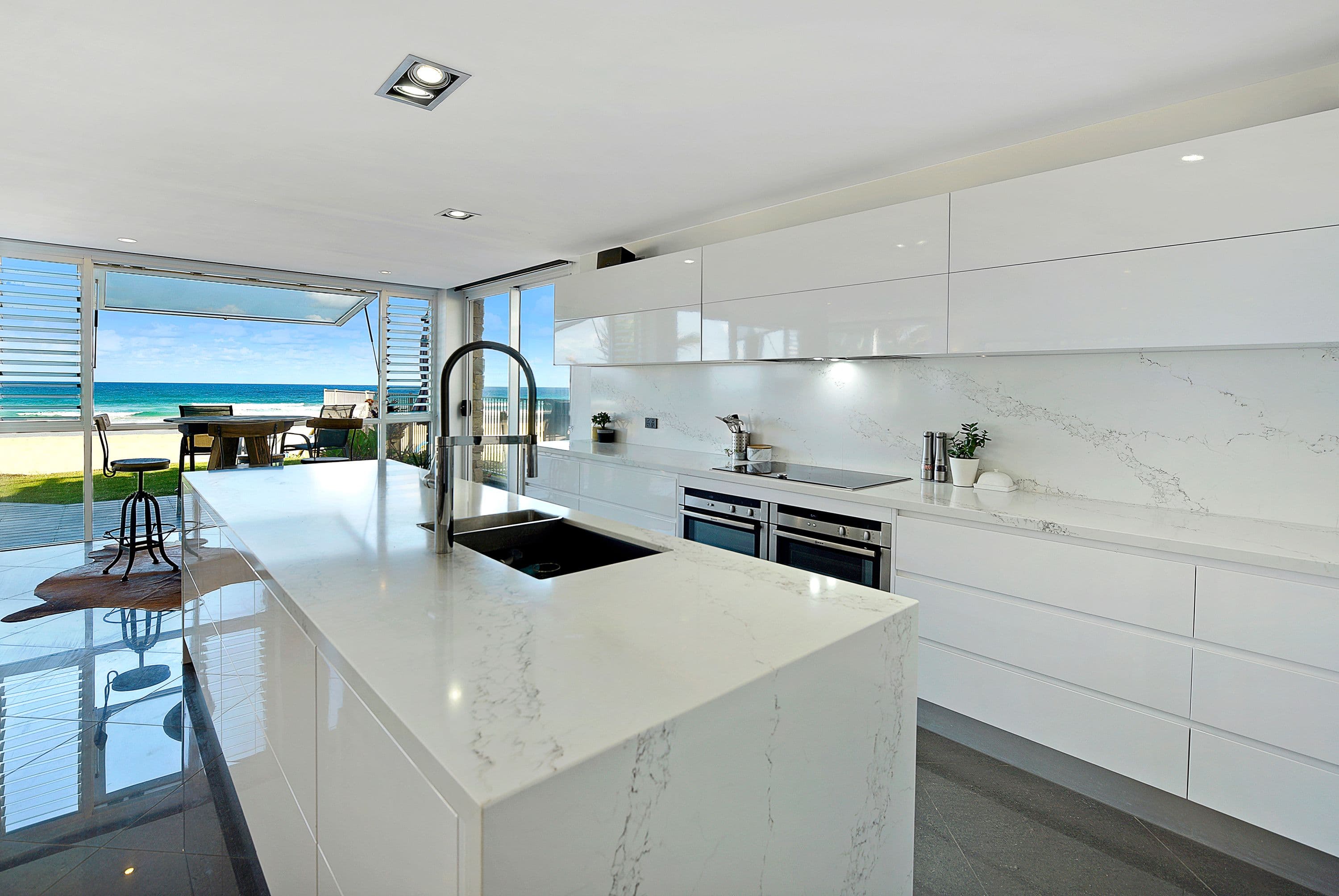 241 Jefferson Lane, Palm Beach QLD 4221, Palm Beach - Thumbnail 3