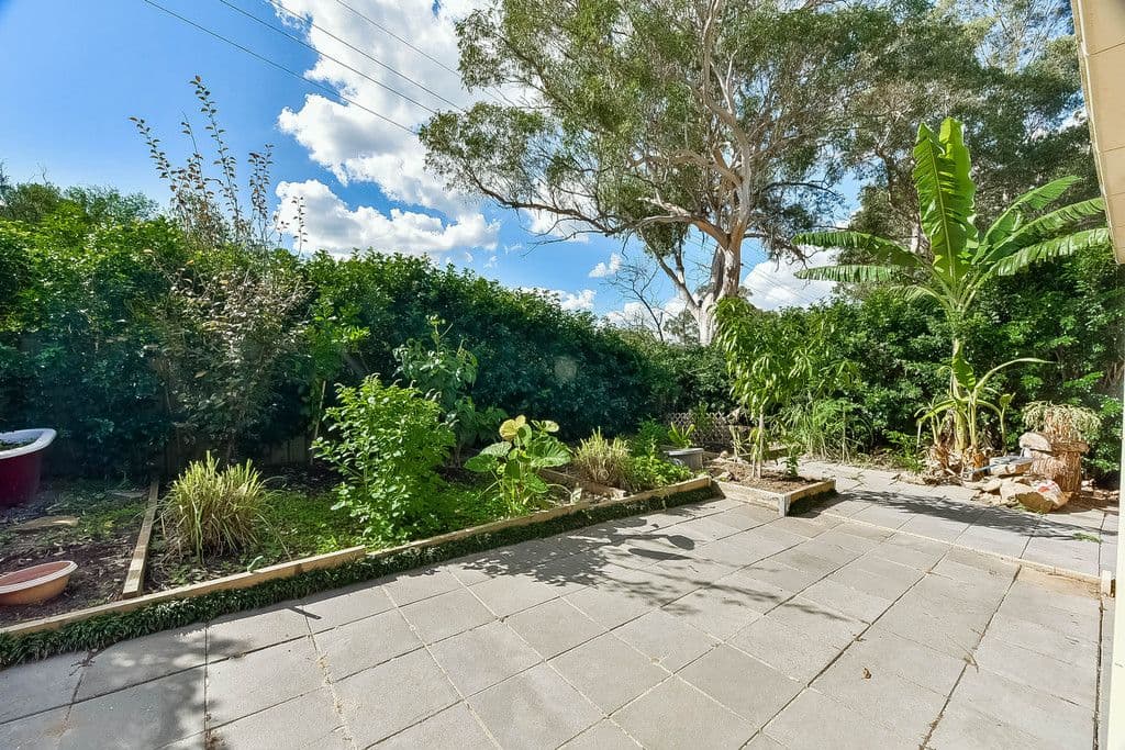 44 Gentian Avenue, Macquarie Fields - Thumbnail 7