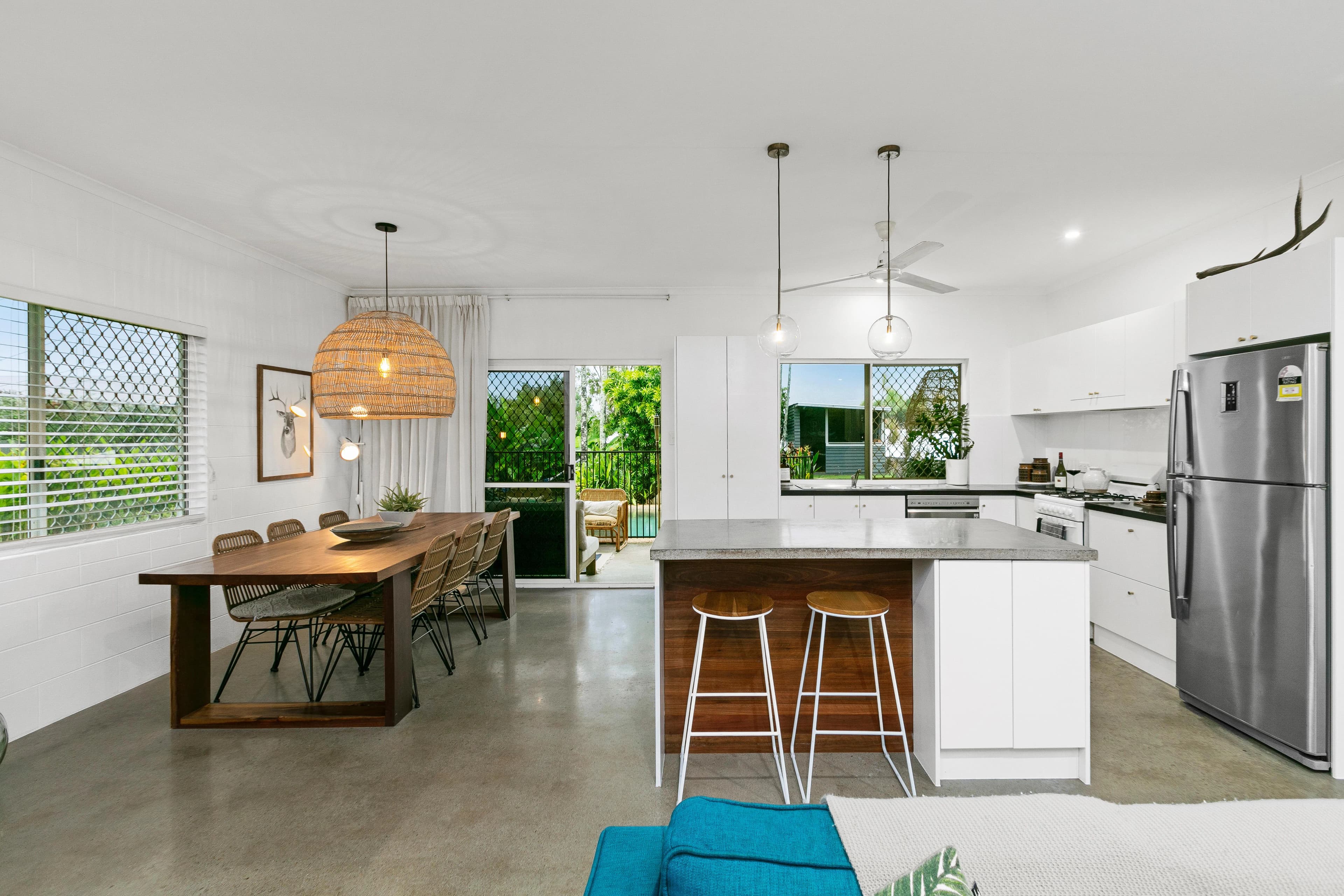 3 Manus Street, Trinity Beach QLD 4879, Trinity Beach - Thumbnail 2