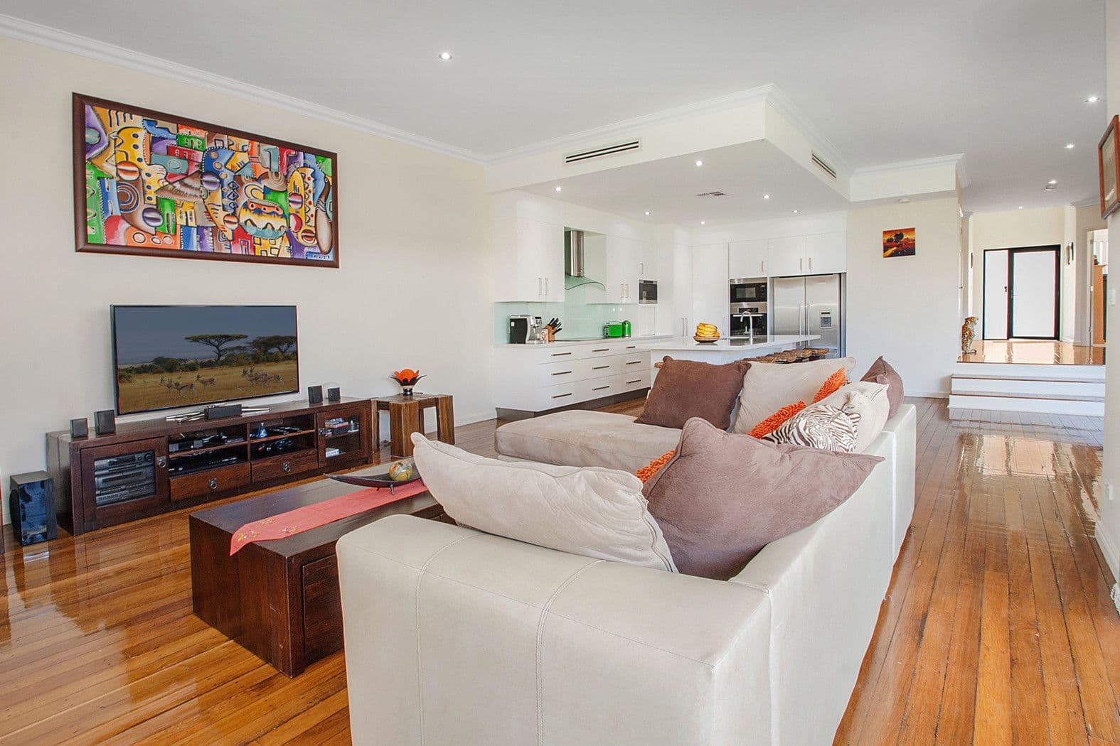 51 Bullecourt Avenue, Engadine NSW 2233, Engadine - Thumbnail 3