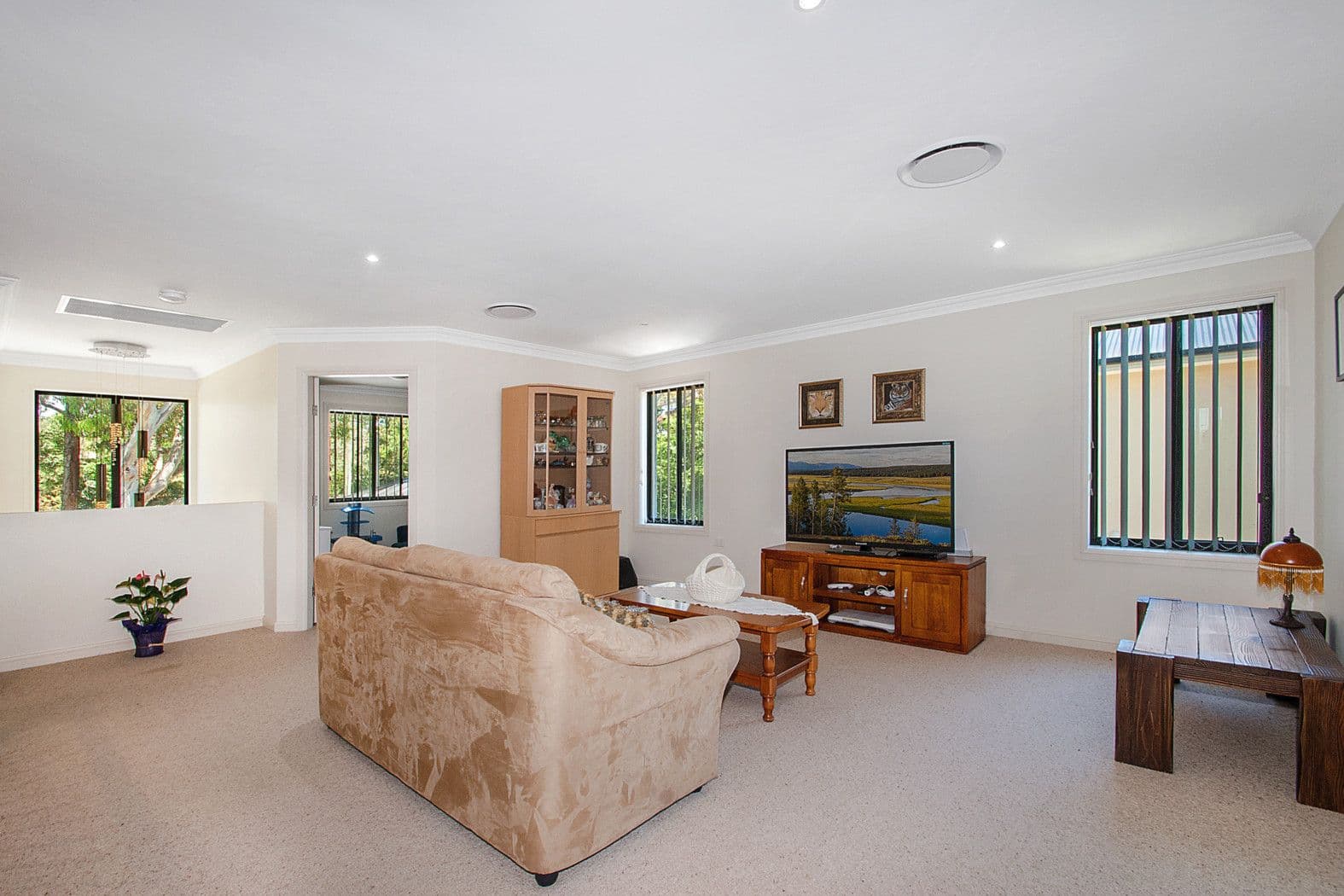 51 Bullecourt Avenue, Engadine NSW 2233, Engadine - Thumbnail 8