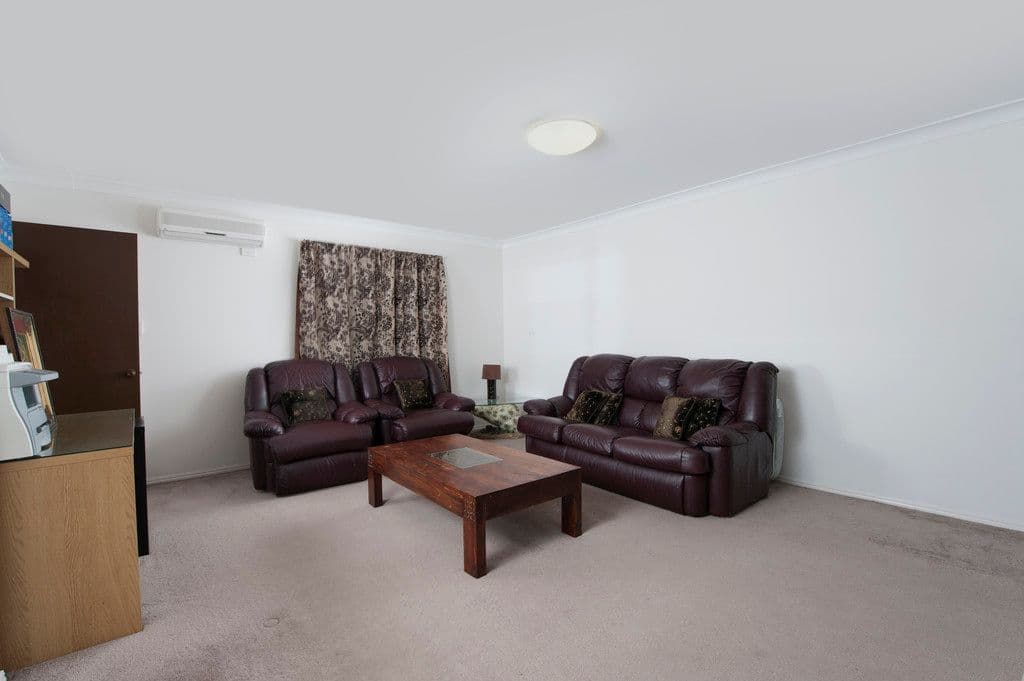 13 Fernwyn Street, CALAMVALE QLD 4116, Calamvale - Thumbnail 5