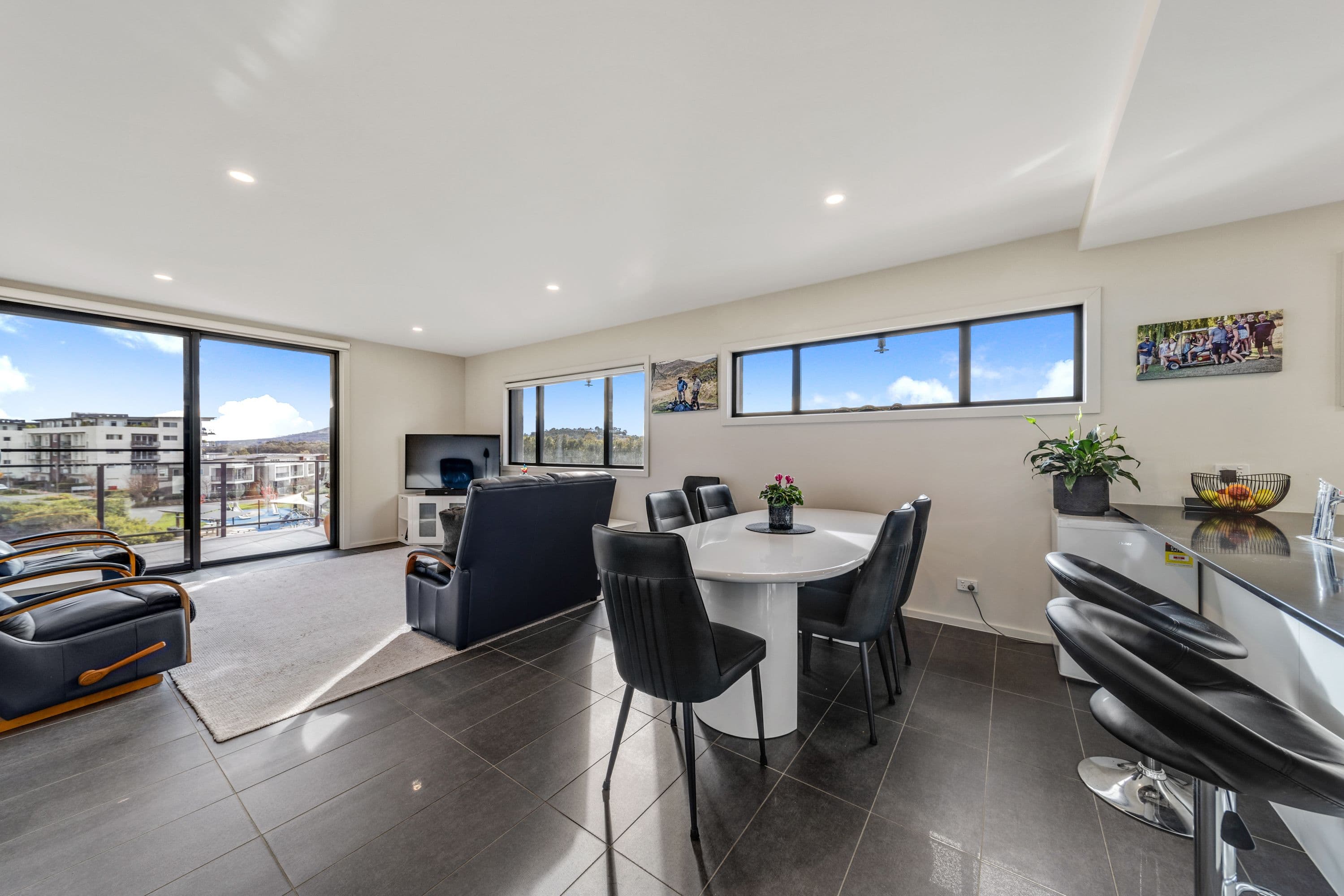5 Cynthea Teague Crescent, Greenway ACT 2900, Greenway - Thumbnail 8